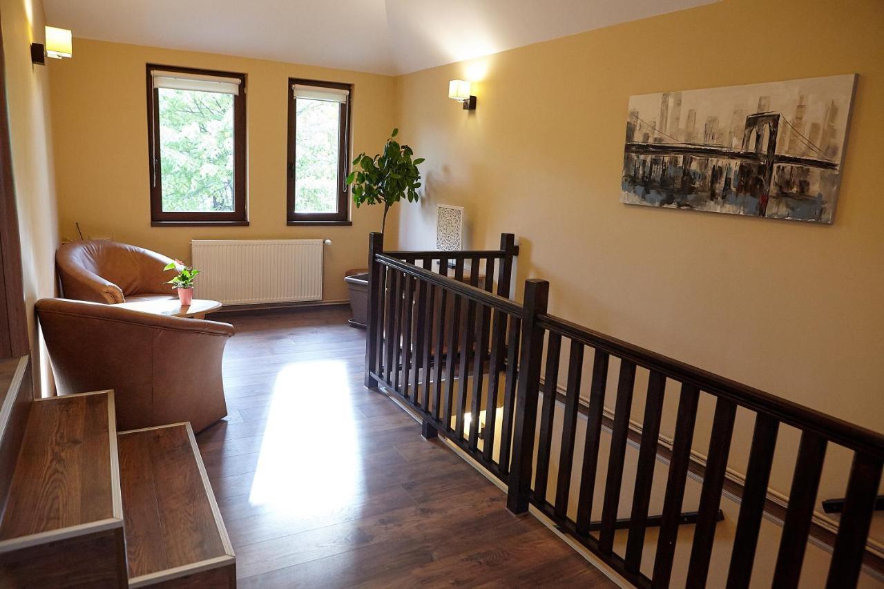בראשוב Apartament Rozelor מראה חיצוני תמונה
