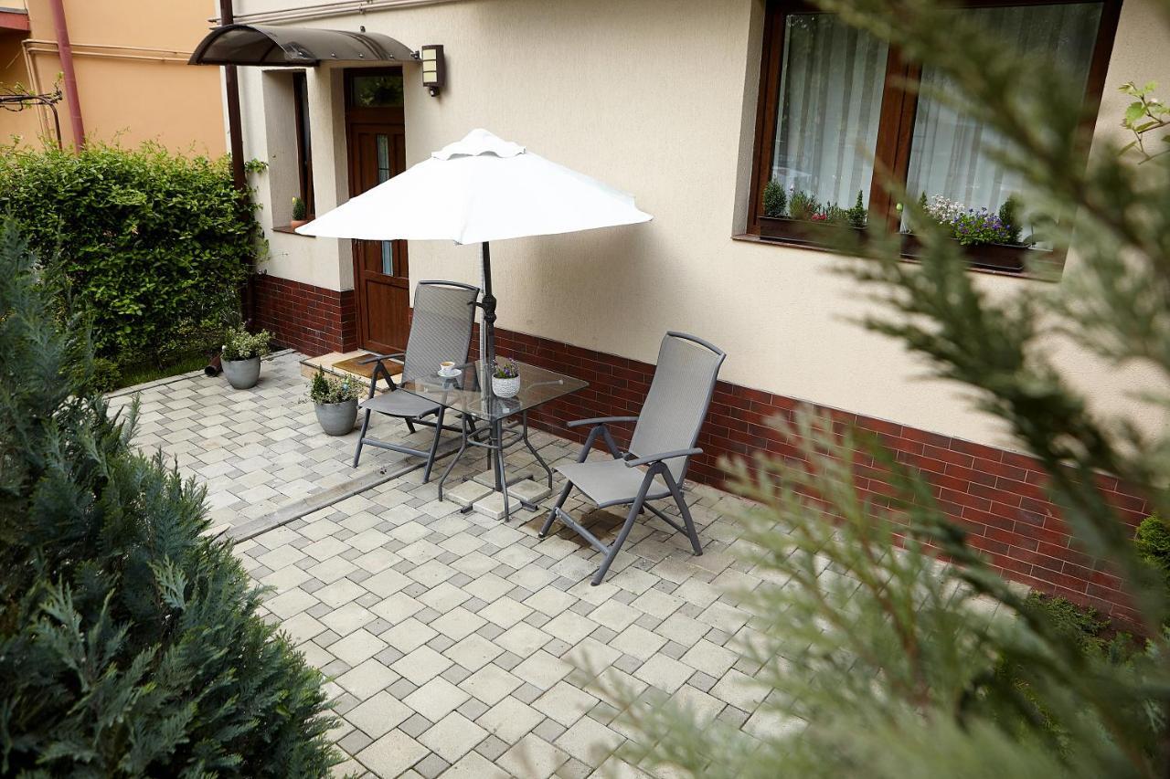 בראשוב Apartament Rozelor מראה חיצוני תמונה